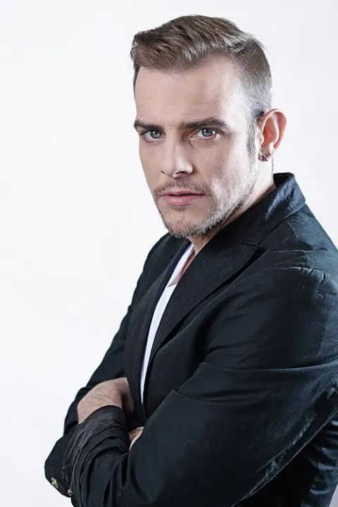 Àlex Casademunt, acteur de telenovelas