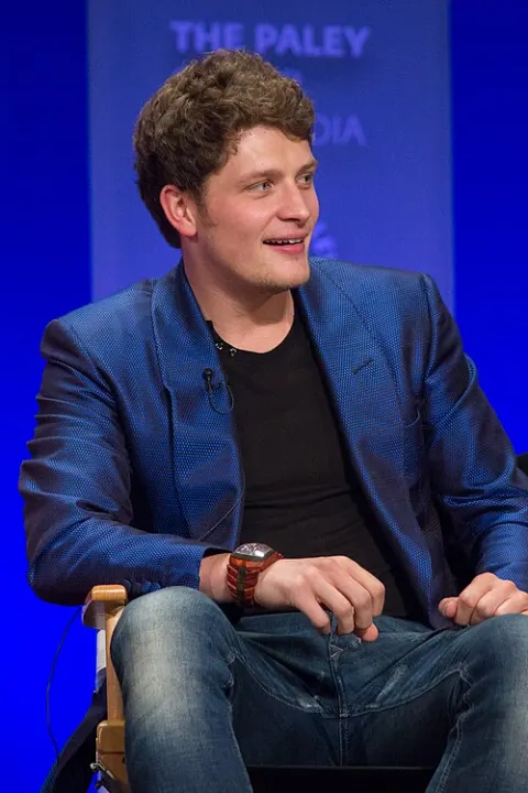 Brett Dier, acteur de telenovelas