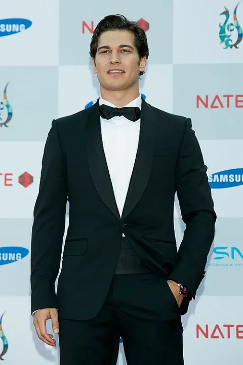 Çağatay Ulusoy, acteur de telenovelas